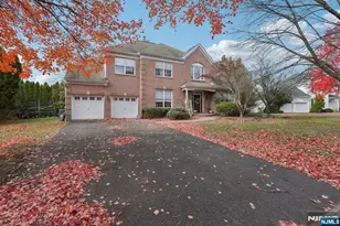 6 Sherry Ct, Wayne, NJ 07470 - Photo 2