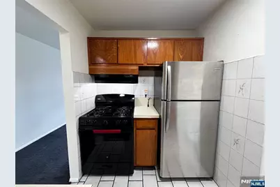 113 Paulison Avenue D1 #D1, Passaic, NJ 07055 - Photo 8