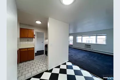 113 Paulison Avenue D1 #D1, Passaic, NJ 07055 - Photo 6