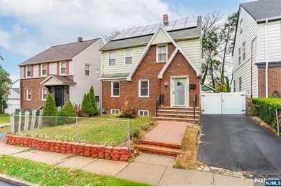 327 Field Place, Hillside, NJ 07205 - Photo 2