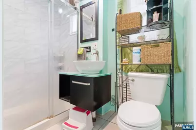 327 Field Place, Hillside, NJ 07205 - Photo 12