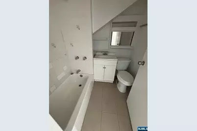 552 River Street, Paterson, NJ 07524 - Photo 16