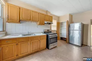 149 Union St, Newark, NJ 07105 - Photo 8