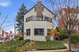 533 Highridge Ave, Cliffside Park, NJ 07010 - Photo 4