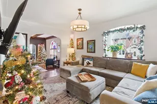 533 Highridge Ave, Cliffside Park, NJ 07010 - Photo 18