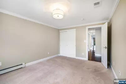 14A Riverview 14A #14A, North Bergen, NJ 07047 - Photo 28