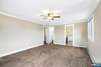 14A Riverview 14A #14A, North Bergen, NJ 07047 - Photo 22