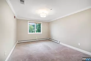 14A Riverview 14A, North Bergen, NJ 07047 - Photo 26