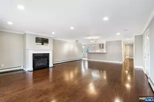 14A Riverview 14A, North Bergen, NJ 07047 - Photo 10