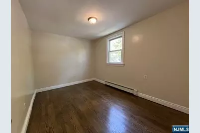 159 Henry, Teaneck Township, NJ 07666 - Photo 10