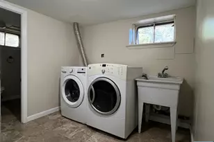 159 Henry, Teaneck Township, NJ 07666 - Photo 16