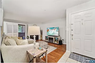 3304 Whittier Court, Mahwah, NJ 07430 - Photo 6