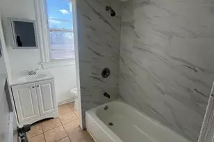 87 Montgomery Ave, Irvington, NJ 07111 - Photo 14
