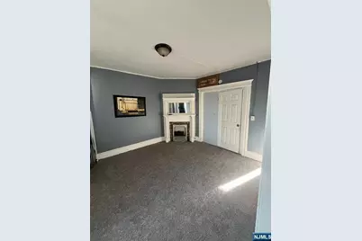 87 Montgomery Avenue, Irvington, NJ 07111 - Photo 2