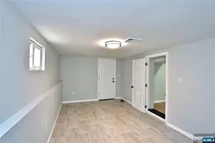 39 Grant Pl, Irvington, NJ 07111 - Photo 28