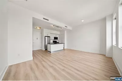 4 Beacon Way 1407 #1407, Jersey City, NJ 07304 - Photo 2