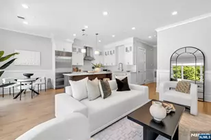 12 Gabriel Ct 12, Paramus, NJ 07652 - Photo 2