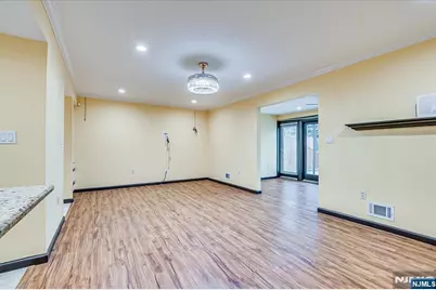 28 Cosgrove Court, East Brunswick Township, NJ 08816 - Photo 14