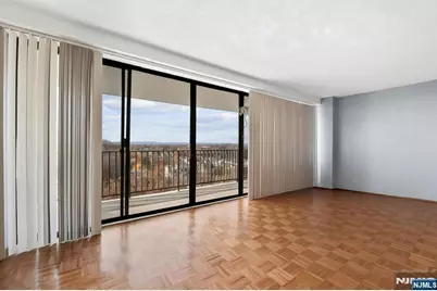 277 Prospect Avenue 11H #11H, Hackensack, NJ 07601 - Photo 10