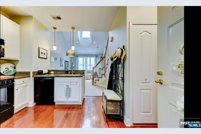 6419 Brookhaven Court, Riverdale, NJ 07457 - Photo 4