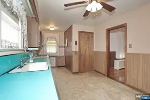135 Linden Ave, Dumont, NJ 07628 - Photo 16