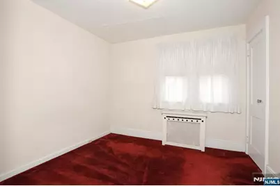 135 Linden Avenue, Dumont, NJ 07628 - Photo 26