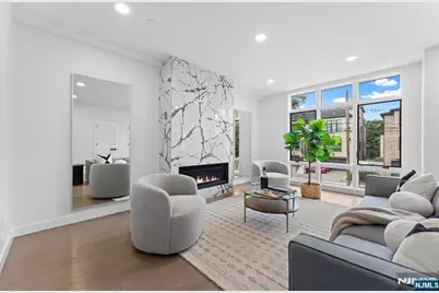 232 Grant Avenue, Cliffside Park, NJ 07010 - Photo 4