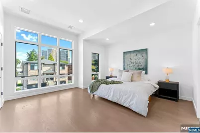 232 Grant Avenue, Cliffside Park, NJ 07010 - Photo 12