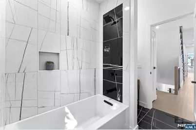 232 Grant Avenue, Cliffside Park, NJ 07010 - Photo 20