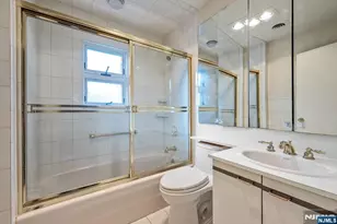 16 Randolph Terrace, Fair Lawn, NJ 07410 - Photo 14
