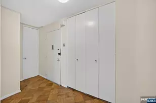 7002 Jfk Blvd E 42B, Guttenberg, NJ 07093 - Photo 8