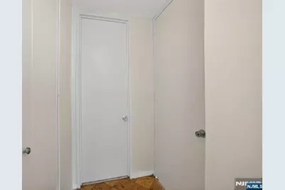 7002 Jfk Blvd E 42B #42B, Guttenberg, NJ 07093 - Photo 12