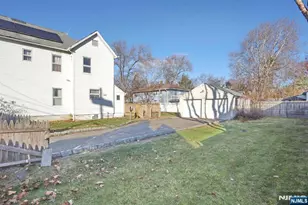 207 Grand St, New Milford, NJ 07646 - Photo 34