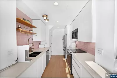 600 Harbor Boulevard 1064 #1064, Weehawken, NJ 07086 - Photo 4