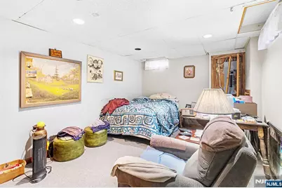 284 Village Place, Wyckoff Township, NJ 07481 - Photo 14