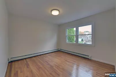 29 Winifred Drive, Totowa, NJ 07512 - Photo 22