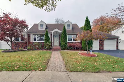 29 Winifred Drive, Totowa, NJ 07512 - Photo 1