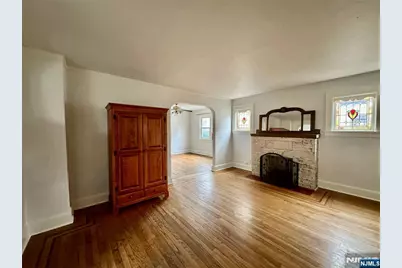 995 Grace Terrace, Teaneck Township, NJ 07666 - Photo 2