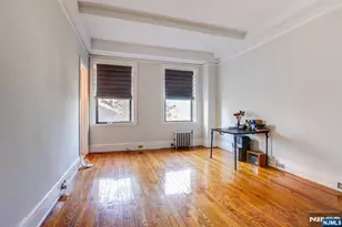 363-377 Mount Prospect 2Aw, Newark, NJ 07104 - Photo 8