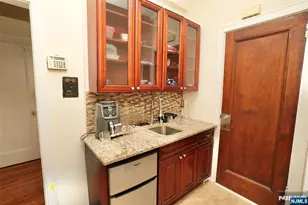 363-377 Mount Prospect 2Aw, Newark, NJ 07104 - Photo 12