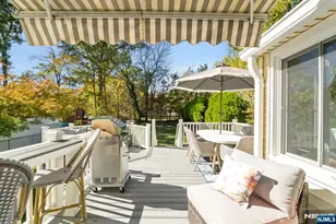 24 Harrison Pl, Livingston, NJ 07039 - Photo 10