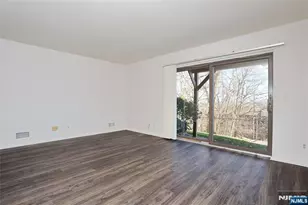 6 Alana Dr 6, Hawthorne, NJ 07506 - Photo 6