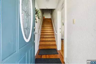 456 Morse Avenue, Ridgefield, NJ 07657 - Photo 2