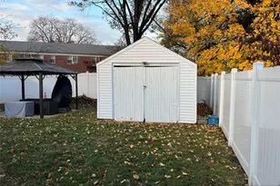 47 Dupont Pl, Irvington, NJ 07111 - Photo 2