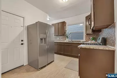 110 17th Street, East Orange, NJ 07017 - Photo 12