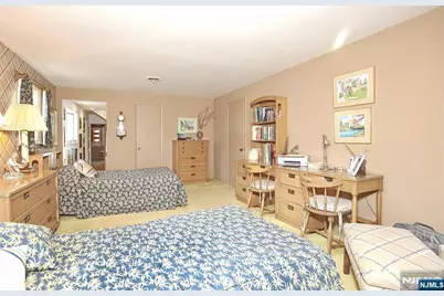 26 Glenwood Road, Tenafly, NJ 07670 - Photo 34