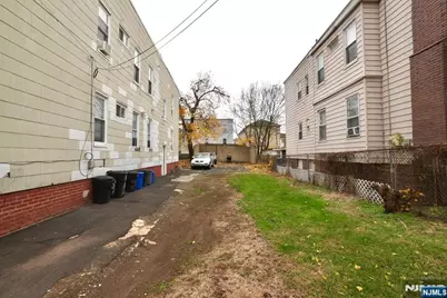 388-392 Chadwick Avenue, Newark, NJ 07112 - Photo 26
