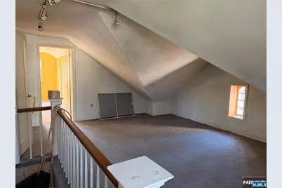 134 Oakwood Drive, Wayne, NJ 07470 - Photo 14