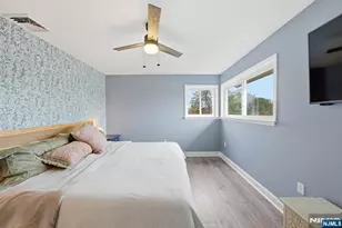 102 Sunnyview Ave, Hackettstown, NJ 07840 - Photo 24