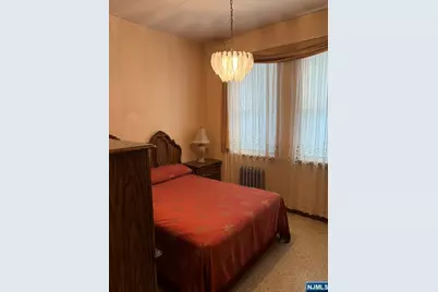 10 Farnham Avenue, Garfield, NJ 07026 - Photo 12